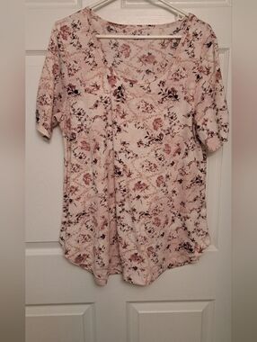 Floral Scoop Neck Women's Top - Blush Pink
